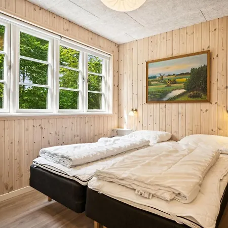 Vakantiehuis Jalina - 200m From The Sea By Interhome *
