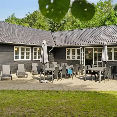 Jalina - 200m From The Sea By Interhome Vakantiehuis