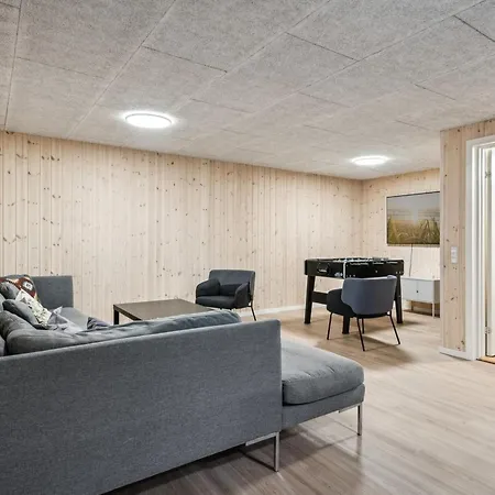 Vakantiehuis Jalina - 200m From The Sea By Interhome *