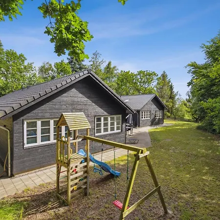 Vakantiehuis Jalina - 200m From The Sea By Interhome *